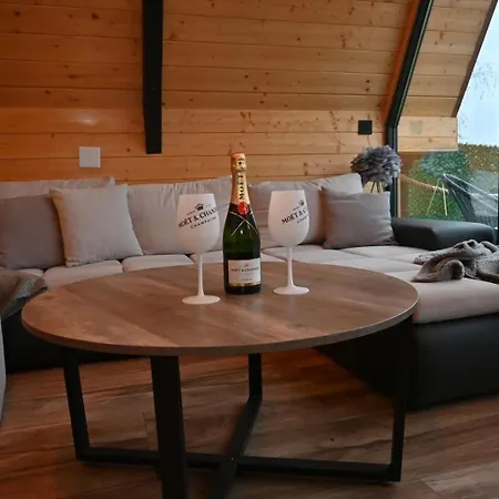 Villa A-frame Wellness With Private Pool, Sauna & Jacuzzi Near Belgrade